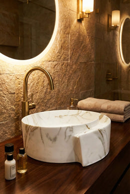 Lavoar rotund ceramic A494-P310-M – alb marmorat cu accente aurii