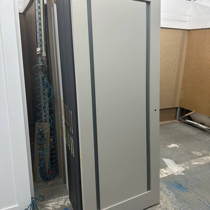 Ușă de interior ML-622 – geam mat dublu + riflaje verticale, design modern / Millenium - Carlo Porte www.olivy.ro