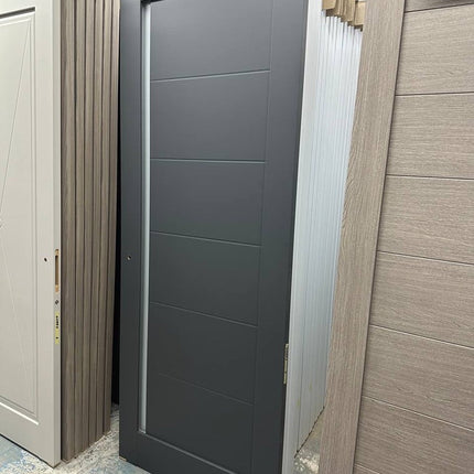 Ușă interior Millenium ML-643 – Design modern cu fereastră laterală elegantă / Millenium - Carlo Porte www.olivy.ro