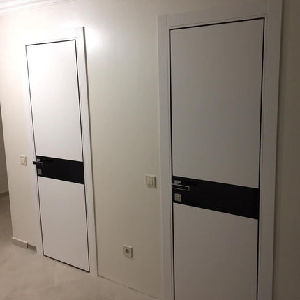 Ușă de interior PL-03 – Design Modern cu Inserție din Sticlă Mată / Plato - Carlo Porte www.olivy.ro