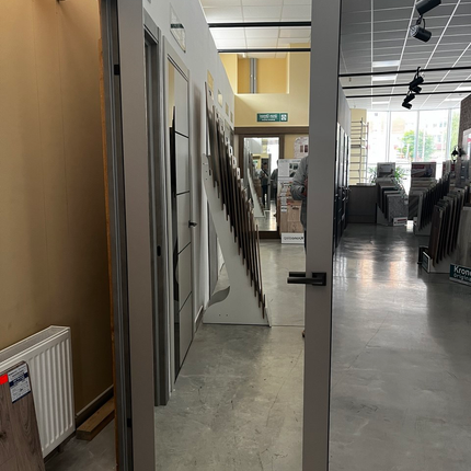 Ușă interior PL 14 – Design perfect simetric, cu cadru contrastant și sticlă satinată / Plato - Carlo Porte www.olivy.ro