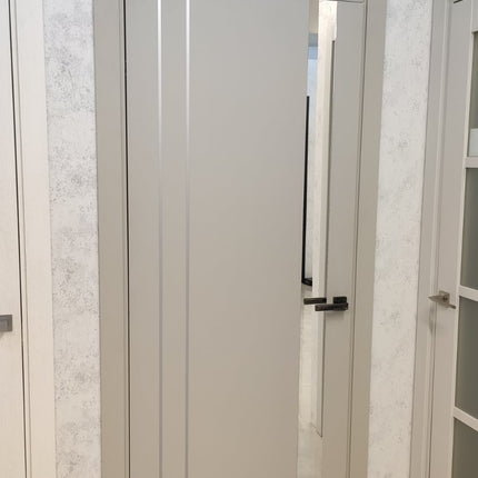 Ușă de interior PL-22  – Design modern cu inserții sticlă albă / Plato - Carlo Porte www.olivy.ro