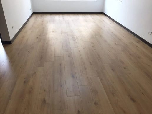 Parchet laminat Stejar Maro Trend Superior Advanced D3128 8/32, Kronotex www.CasaDeco.ro