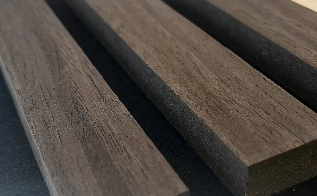 Panou riflaj MDF Black Walnut – 2700x605x18mm, finisaj nuc negru premium