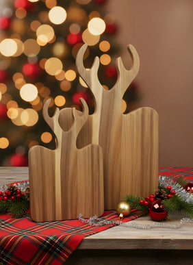 Tocător din lemn, formă decor ren, 24×36 cm – Olivy