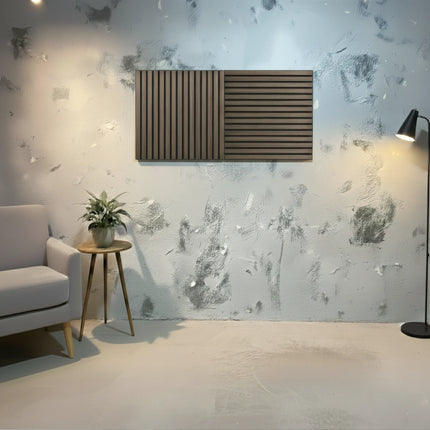 Panou riflaj decorativ XYPT-13 – lamele verticale nuc închis pe bază neagră