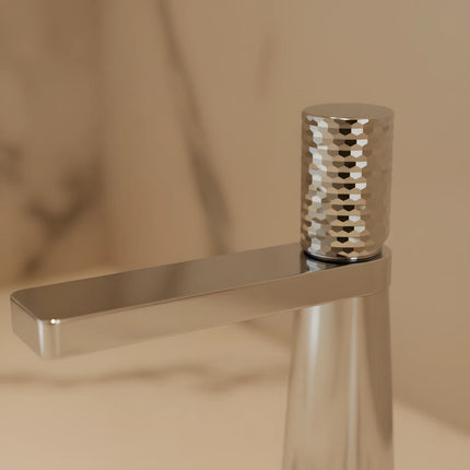 Baterie lavoar crom lucios cu textură ciocănită – design contemporan din alamă solidă