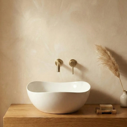 Lavoar ceramic A708 formă atipică alb lucios cu linii fluide
