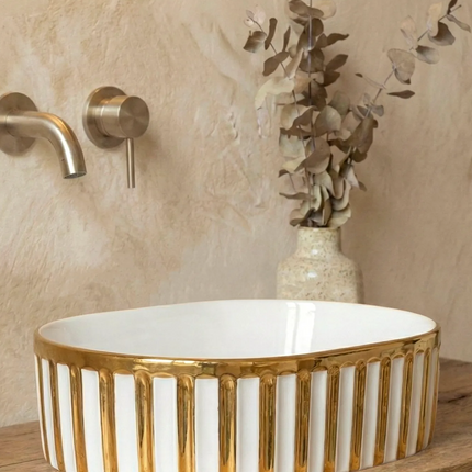 Lavoar ceramic oval A721-GGLW – design elegant alb lucios cu decor auriu