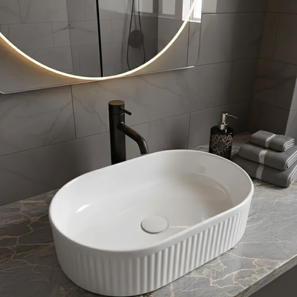 Lavoar Alb Oval din Ceramică cu Design Striat- A 721