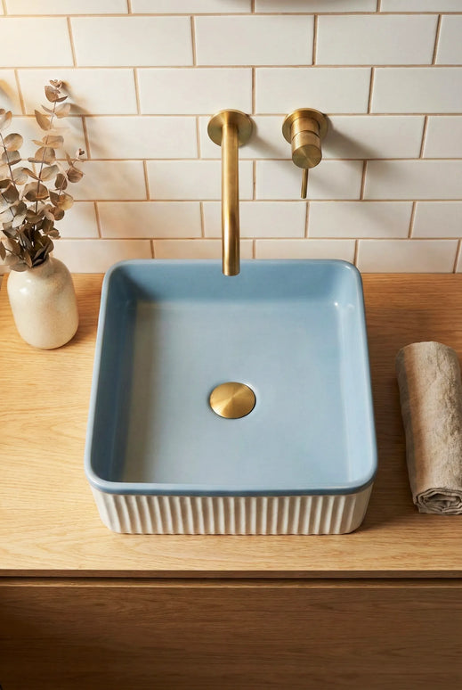 Lavoar ceramic pătrat A722-CA35M – design modern albastru deschis mat și alb mat