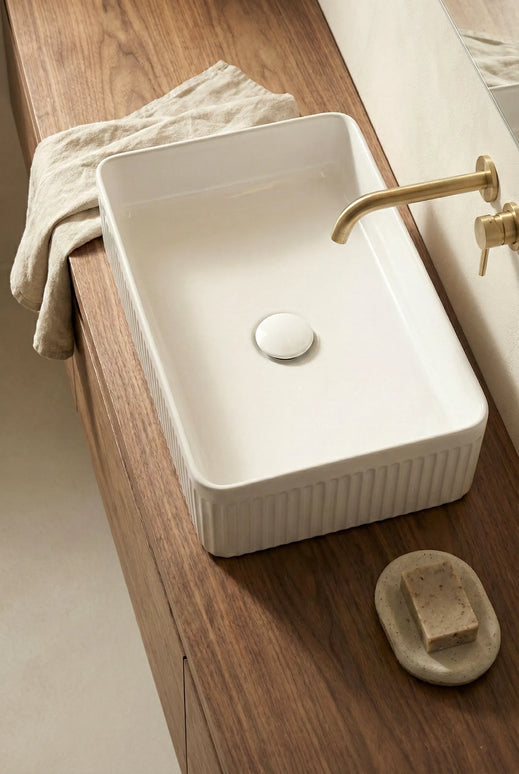 Lavoar ceramic dreptunghiular A723 – alb lucios, exterior texturat