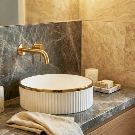 Lavoar ceramic rotund A725-GGLG – design modern alb lucios cu linie aurie decorativă