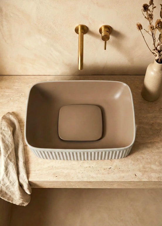 Lavoar ceramic dreptunghiular A738-CWCF-MRS – design modern maro mat și alb mat