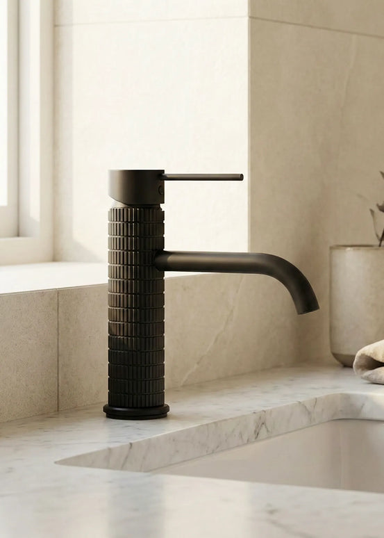 Baterie lavoar – Model Elion – Negru mat