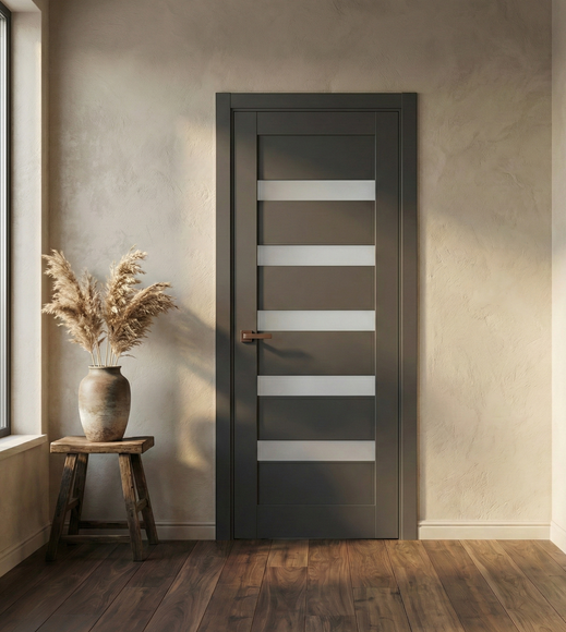 Ușă de interior ML-02 cu inserții orizontale din sticlă satinată