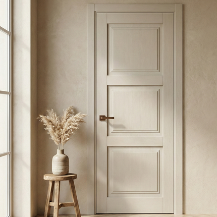 Ușă de interior ML-06 cu 3 panouri frezate, design clasic reinterpretat