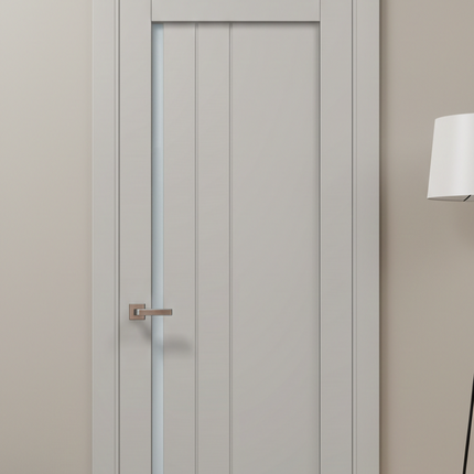 Ușă de interior ML-611 cu riflaj vertical și sticlă – stil premium