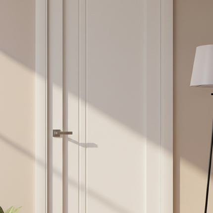 Ușă de interior ML-702 – Design minimalist cu accent vertical