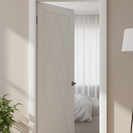 Ușă de interior ML-711 – Design geometric cu diamant decorativ