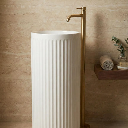 Lavoar freestanding ceramic H25B – alb lucios, design canelat vertical