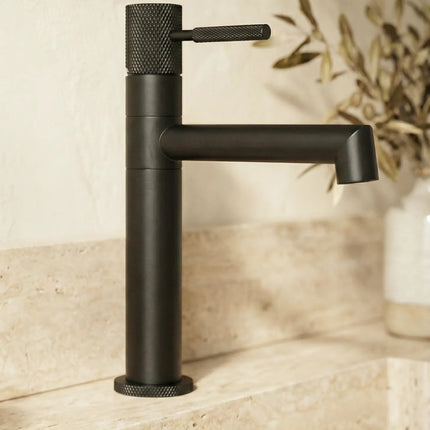 Baterie lavoar – Hiro – Negru mat