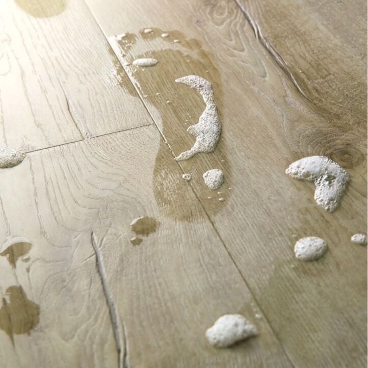 Parchet laminat Quick Step Impressive 8 mm 1847 Stejar clasic bej