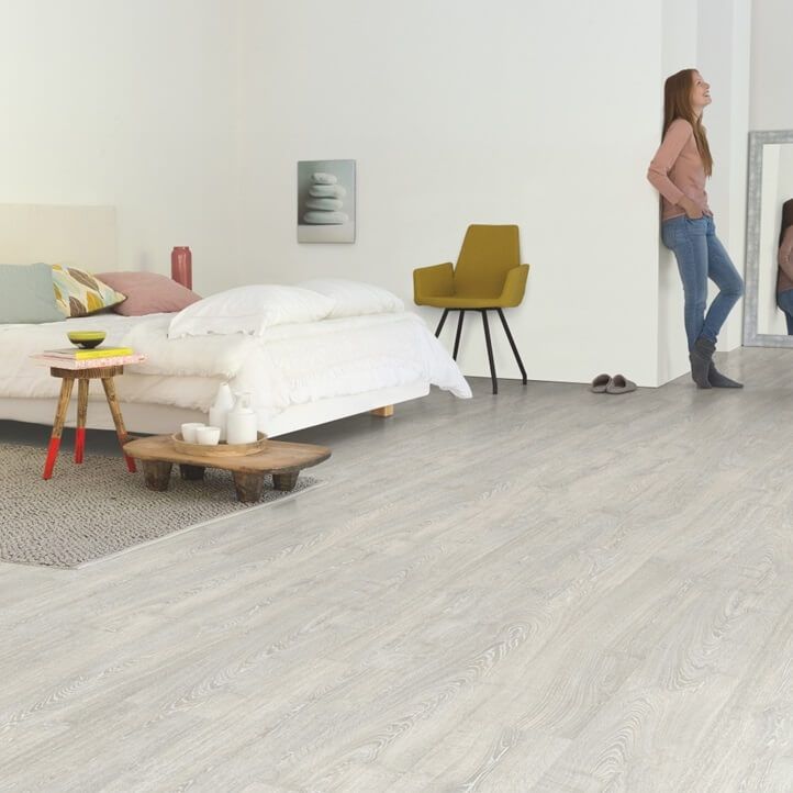 Parchet laminat Quick Step Impressive 8 mm 3560 Stejar clasic patina gri