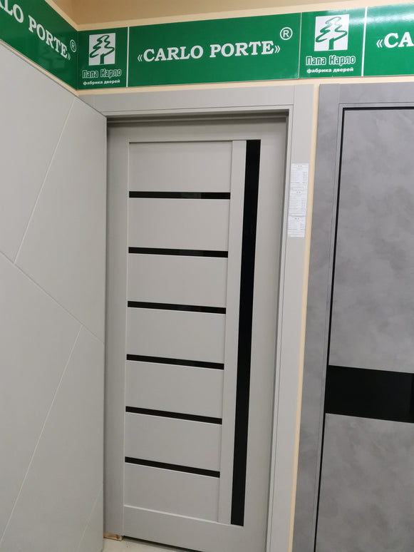 Ușă de interior ML 16 – Design asimetric cu sticlă laterală satinată / Millenium - Carlo Porte www.olivy.ro