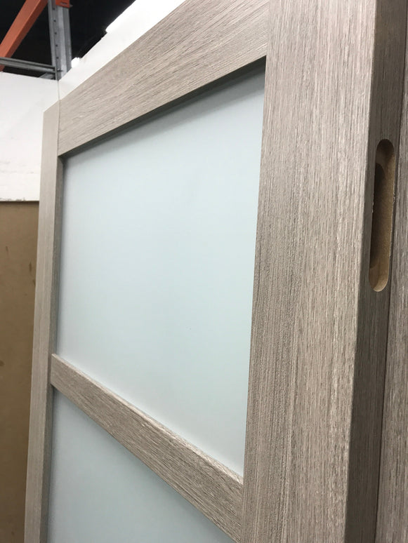 Ușă interior ML 32 – Stil modern cu panouri vitrate mate / Millenium - Carlo Porte www.olivy.ro