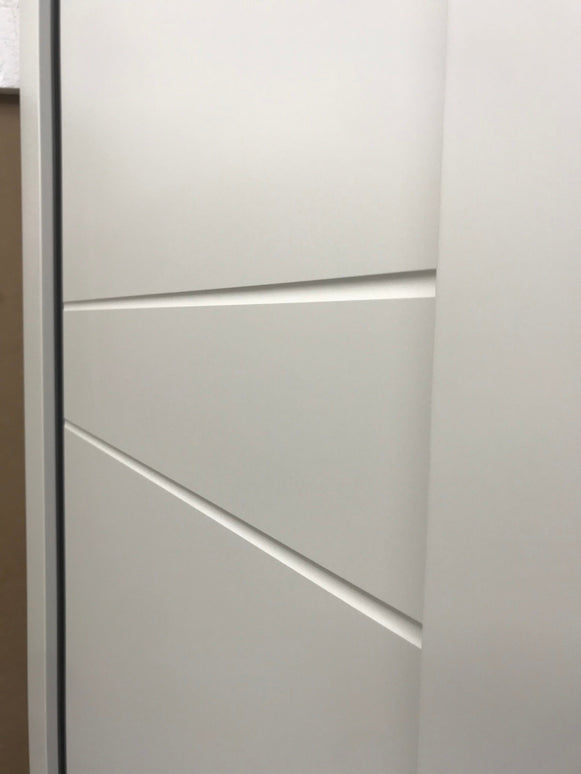 Ușă de interior ML-614 – cu panouri orizontale și geam satinat / Millenium - Carlo Porte www.olivy.ro