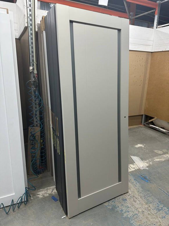 Ușă de interior ML-622 – geam mat dublu + riflaje verticale, design modern / Millenium - Carlo Porte www.olivy.ro