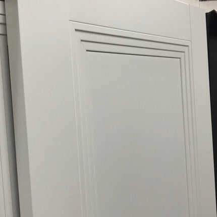 Ușă de interior ML 714 – Design clasic cu ramă sculptată în trepte / Millenium - Carlo Porte www.olivy.ro