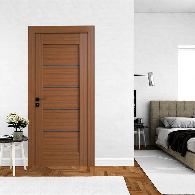 Ușă interior culoare teak JYA-066 cu toc reglabil – design cald, complet echipată www.CasaDeco.ro