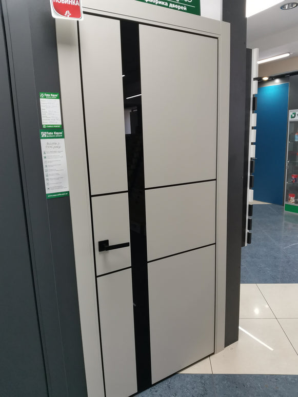 Ușă de interior PL 08 – Design Premium cu Sticlă Mată Verticală  / Plato - Carlo Porte www.olivy.ro
