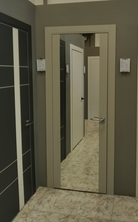 Ușă interior PL 14 – Design perfect simetric, cu cadru contrastant și sticlă satinată / Plato - Carlo Porte www.olivy.ro