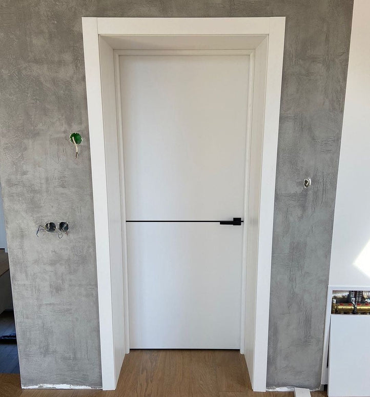 Ușă interior  PL 21 – Design minimalist cu accent metalic / Plato - Carlo Porte www.olivy.ro