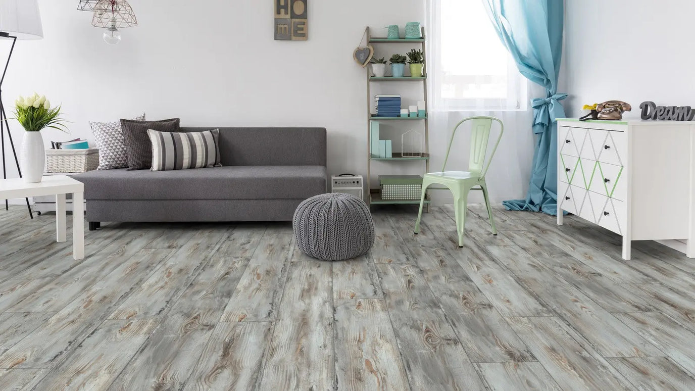 Parchet laminat Stejar Fantasy Robusto 4779 12/33, Kronotex www.CasaDeco.ro