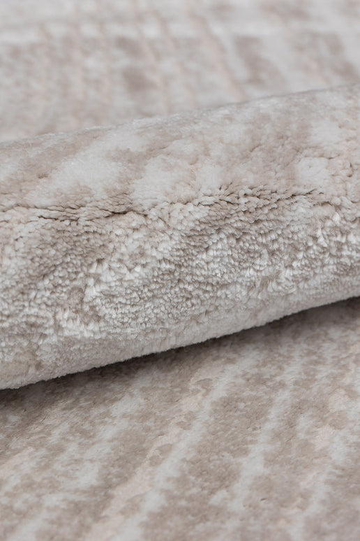 Covor modern Lusso Cream Beige – Design Fluid, Textură Moale și Elegantă www.olivy.ro