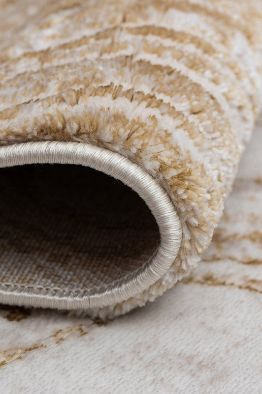 Covor San Marco Cream Gold – Marmură Elegantă cu Reflexii Aurii www.olivy.ro