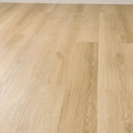 Parchet SPC Ash White 110 – 1220x183x6,5 mm