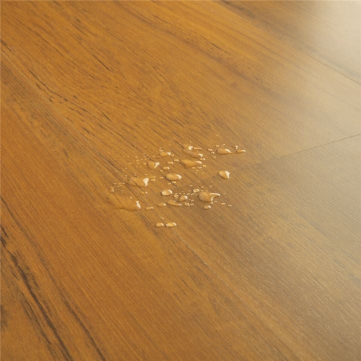 Parchet laminat Quick Step Classic 8 mm 5803 Tec maro mediu