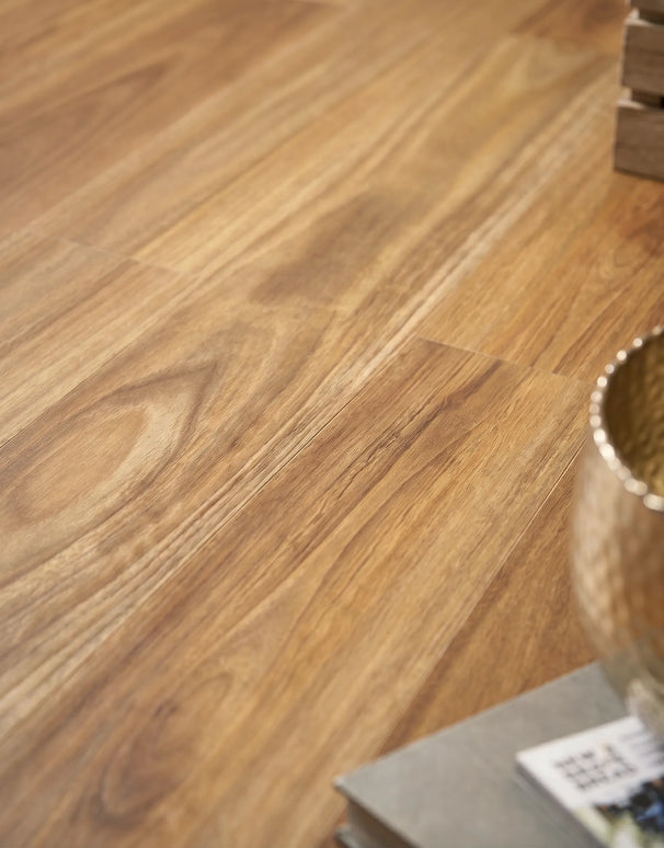 Parchet SPC Cognac Oak 242 – 1220x183x6,5 mm