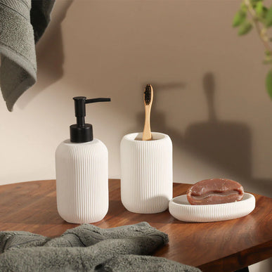 Set 3 piese accesorii de baie alb dungat