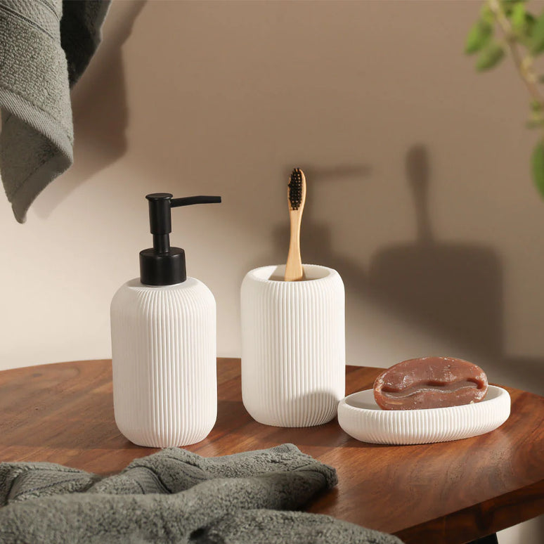 Set 3 piese accesorii de baie alb dungat