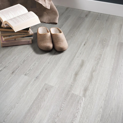 Parchet SPC Snow Oak 540 – 1220x183x6,5 mm