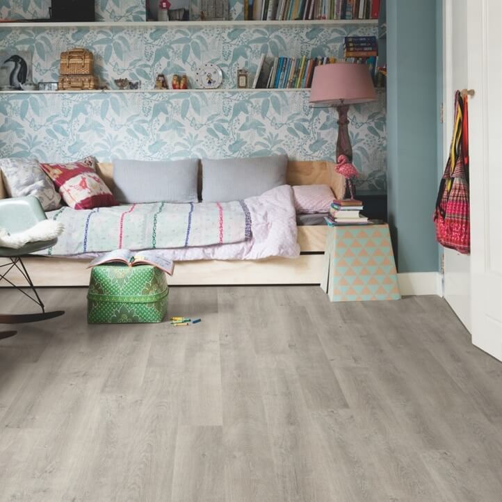 Parchet laminat Quick Step Eligna 8 mm 3906 Stejar Venice gri