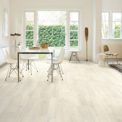 Parchet laminat Quick Step Creo 7 mm 3178 Stejar Charlotte deschis