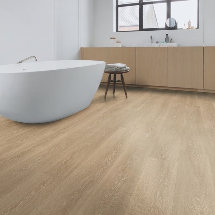 Parchet laminat Quick Step Majestic 9,5 mm 3555 Stejar Valley maro deschis