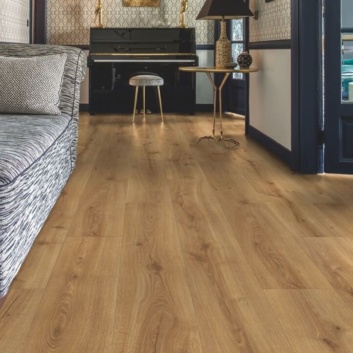 Parchet laminat Quick Step Majestic 9,5 mm 3551 Stejar Desert natural cald